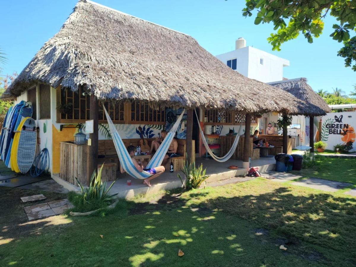 Green Belly Surf Hostel El Paredón Buena Vista Eksteriør bilde